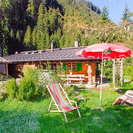 Semesterbostad Jagdhuette Hubertus Silbertal